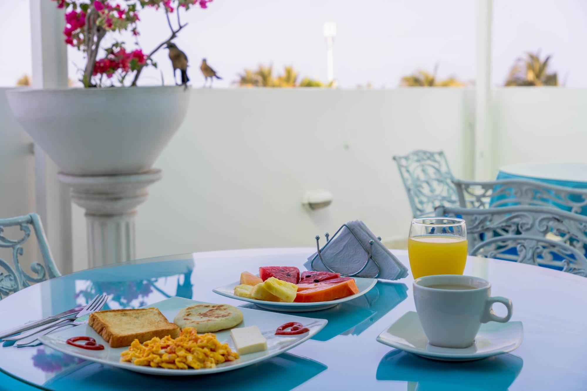 Hotel Coral Reef Cartagena Kültér fotó