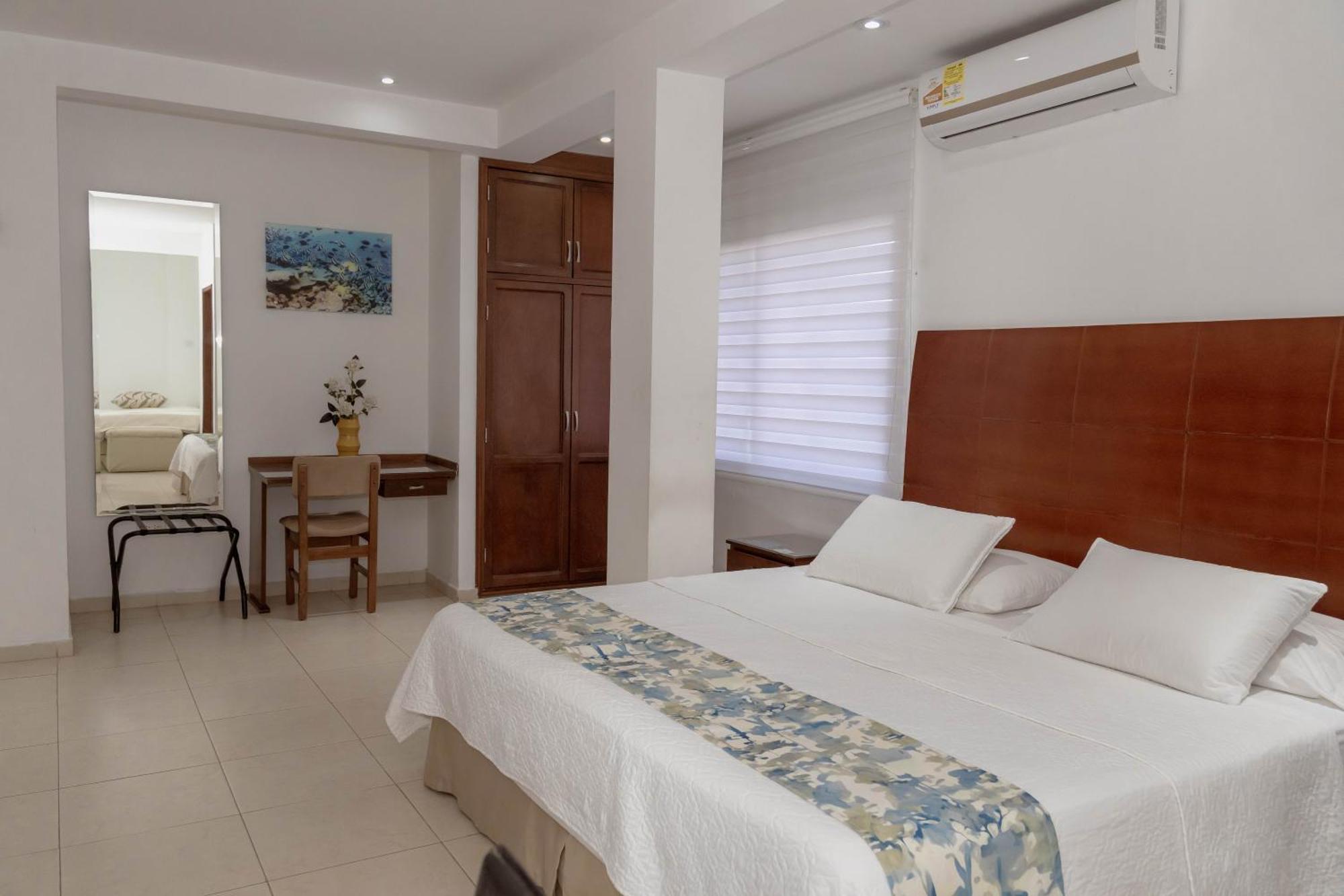 Hotel Coral Reef Cartagena Kültér fotó